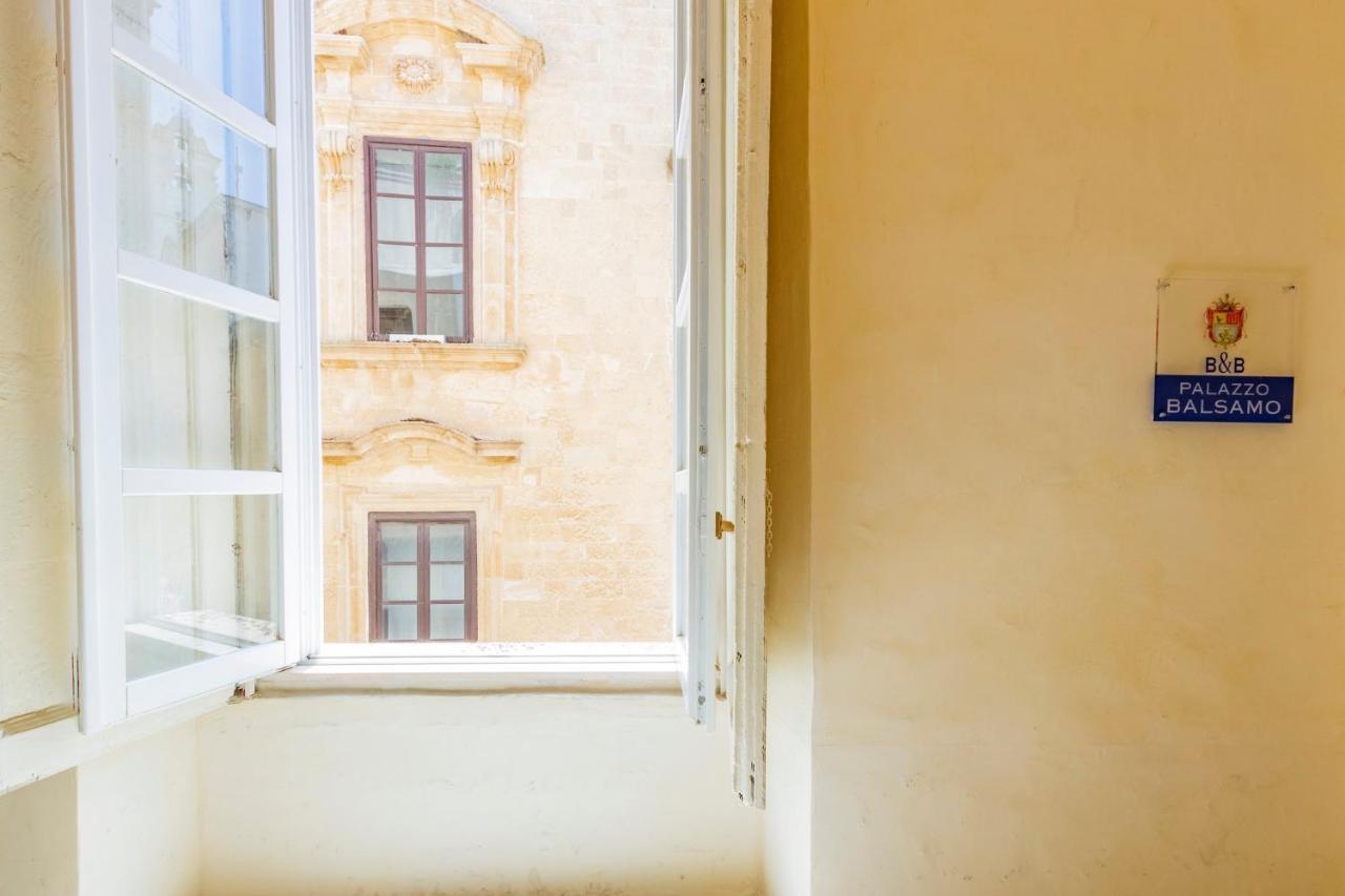 Palazzo Balsamo Bed & Breakfast Gallipoli Dış mekan fotoğraf